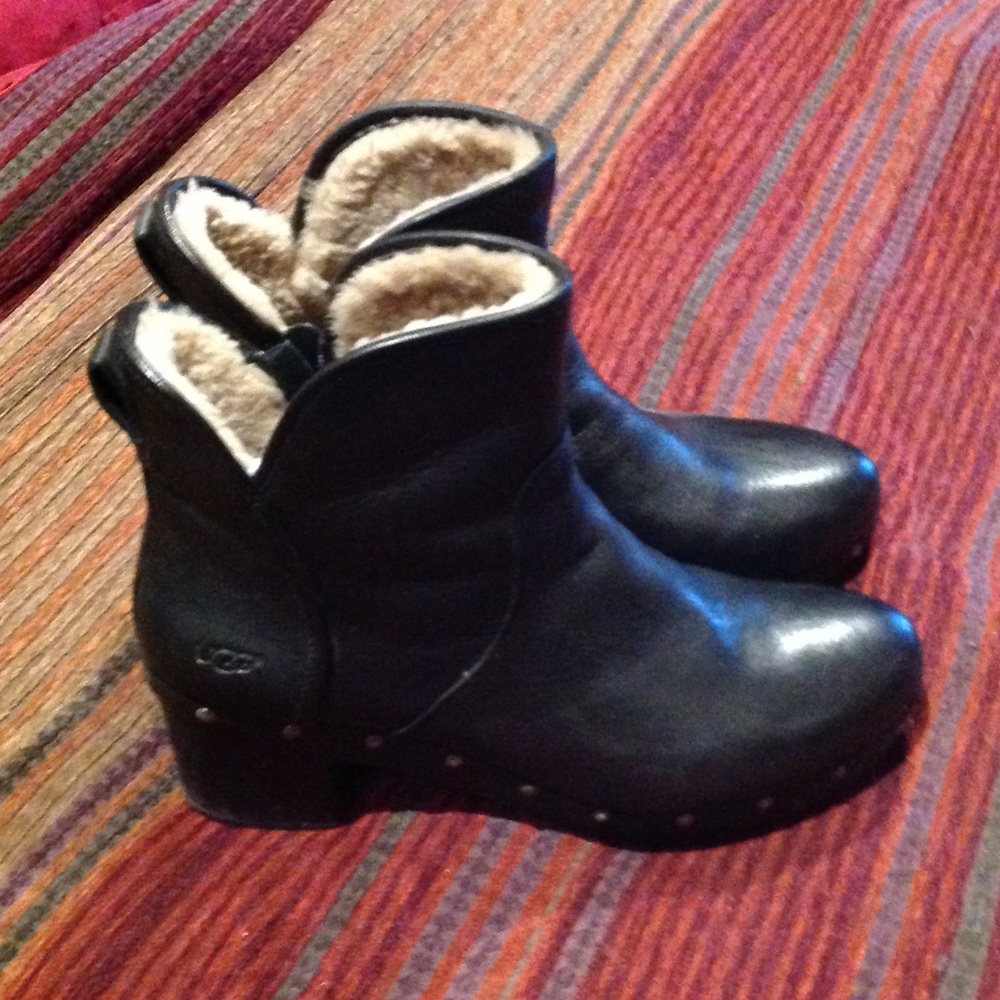 UGG clog boot size 12